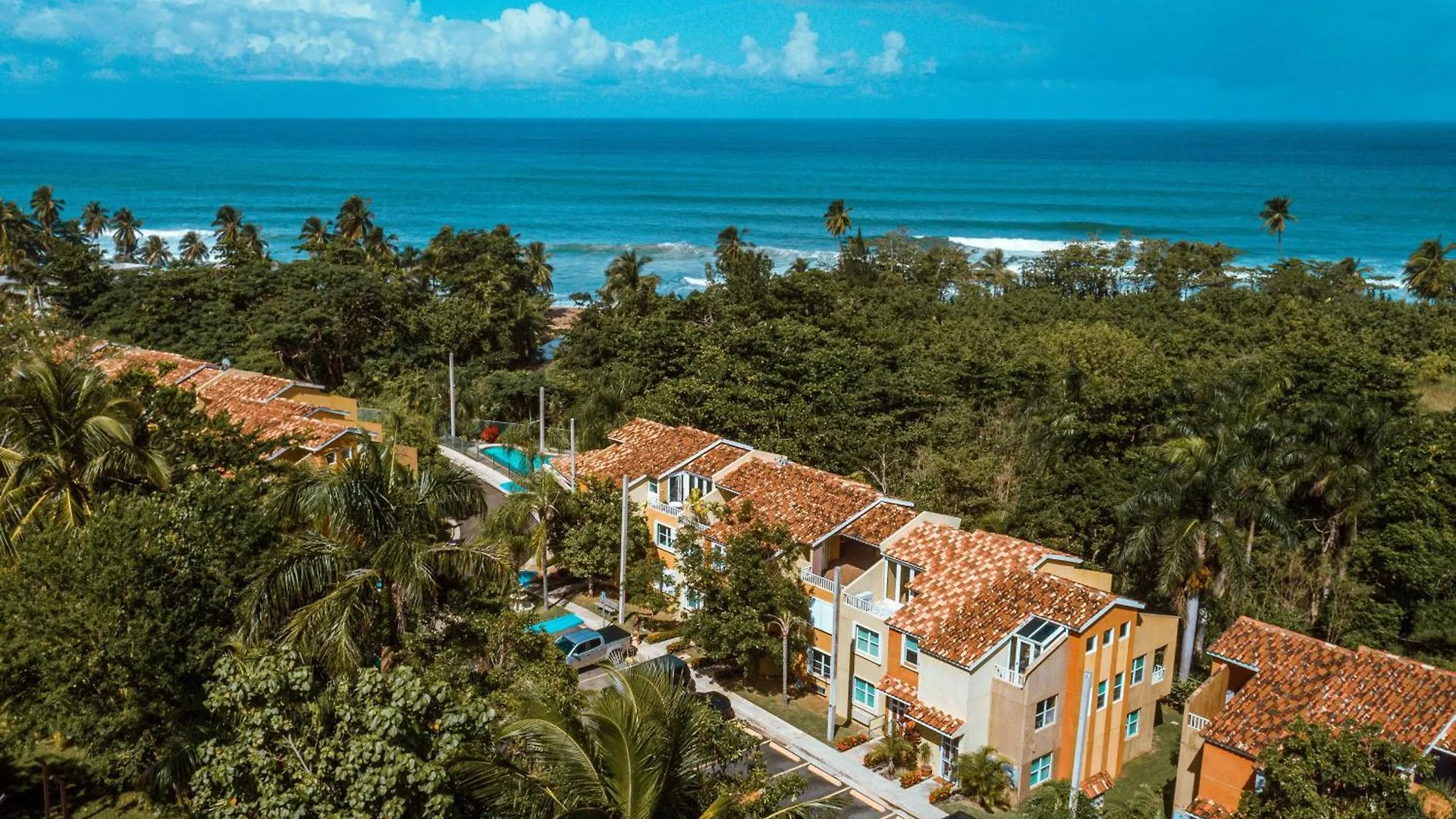 Townhome Withrooftop Terrace At Landing View 303 Rincón